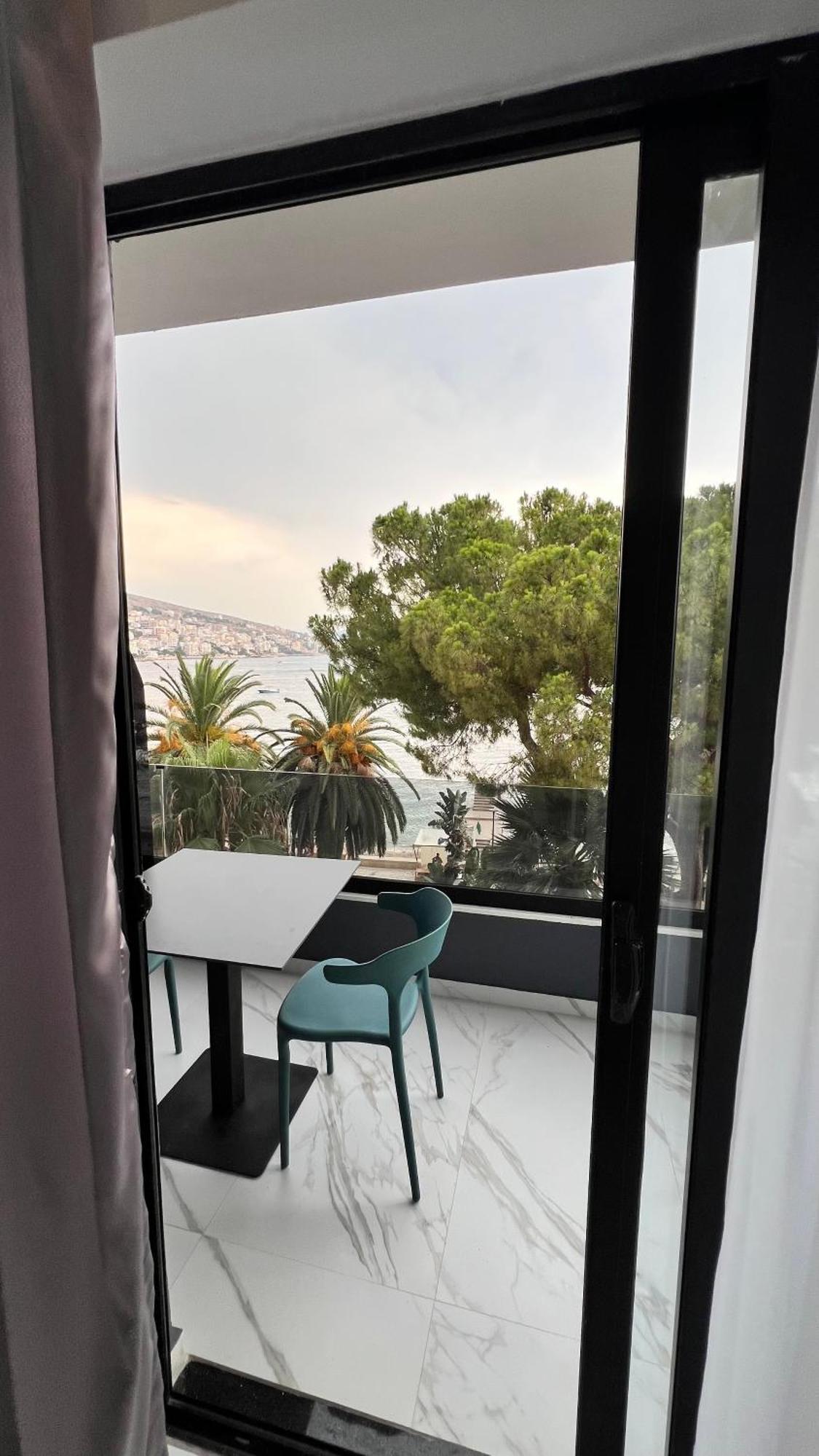 Lezet Hotel Sarande Exterior photo